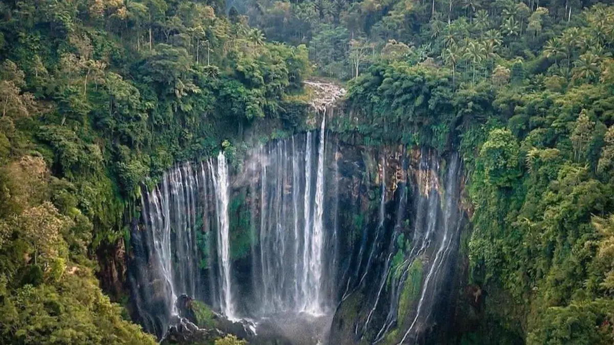 Tumpak Sewu waterfall on a 3-day Bromo Ijen tour from Surabaya